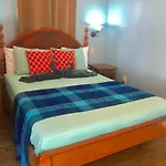 Tilt-Ta-Dock Resort Belize