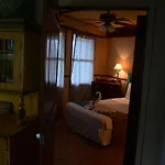 Nautical Inn