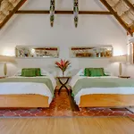 The Lodge At Chaacreek
