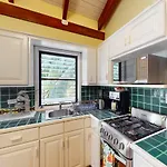 Condo #27 @ Beachside Villas