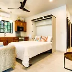 The Sea Glass Inn
