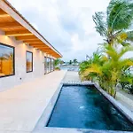 Seabird Luxury Dwellings