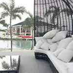 Mayan Islands Resort: Luxury Villas
