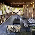Driftwood Gardens Guesthouse