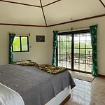 Gumbo Limbo Jungle Resort