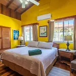 Miramar Suites