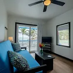 Aqua Vista