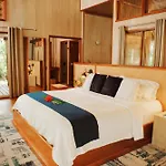 Chan Chich Lodge