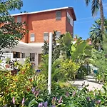 Amanda\'S Place Green Studio - Pool And Tropical Garden