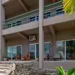 Suite F101 Mara Laguna