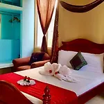 See Belize Tranquil Sea View Studio With Balcony, Infinity Pool & Overwater Deck