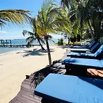 Coral Cove Inn