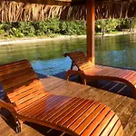 Kin Resort Lodge