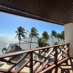 Captain Morgan\'S Retreat