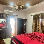 Chupaflor - Alexander Luxury & Executive Suites