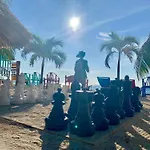 King Lewey\'S Island Resort