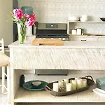 Holiday Time Le Reve Beach House & Casita