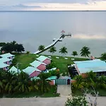 Tilt-Ta-Dock Resort Belize