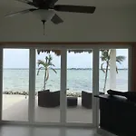 Mayan Islands Resort: Luxury Villas