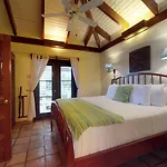 Condo #31 @ Beachside Villas