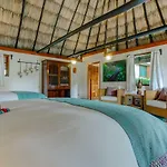 The Lodge At Chaacreek