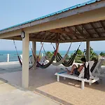 Caye Caulker Beach Hotel