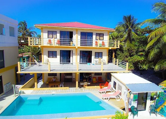 The Beach Club Resort At Caye Caulker