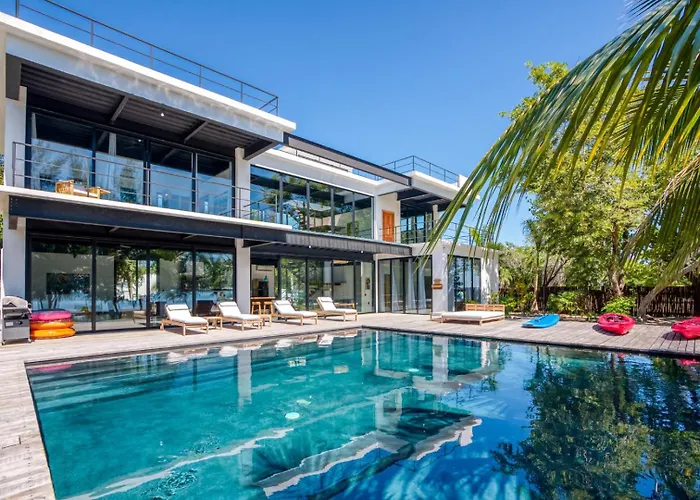 Balam Beach Villa - Modern 4 Bedroom Ocean Front Villa With Pool