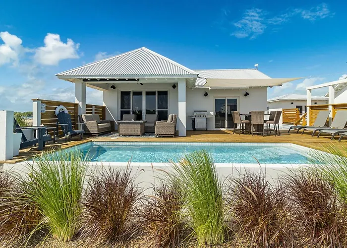Peace Of Mind And Private Pool At Mahogany Bay