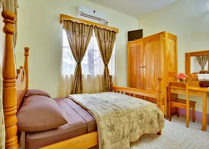 Davis Falls Inn