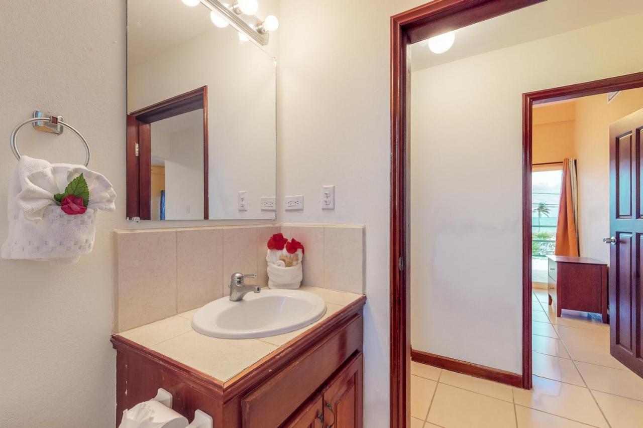Mara Laguna C Apartment