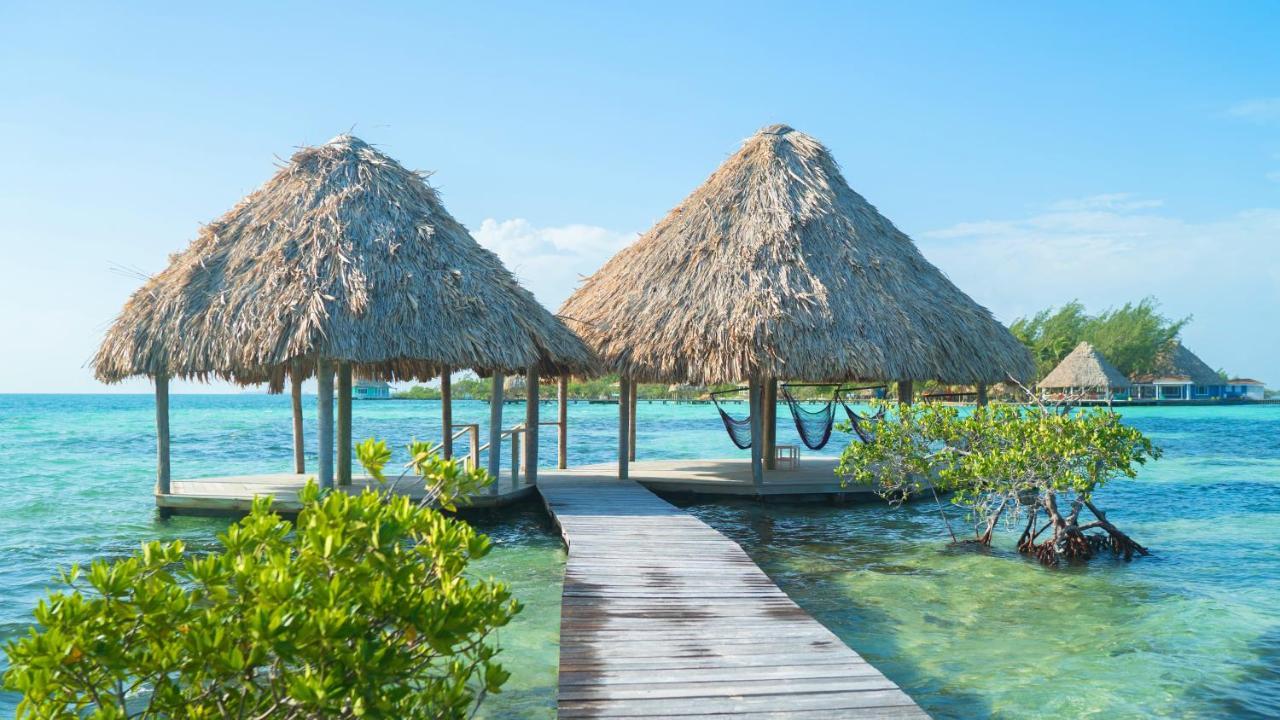 Thatch Caye A Muy'ono Resort
