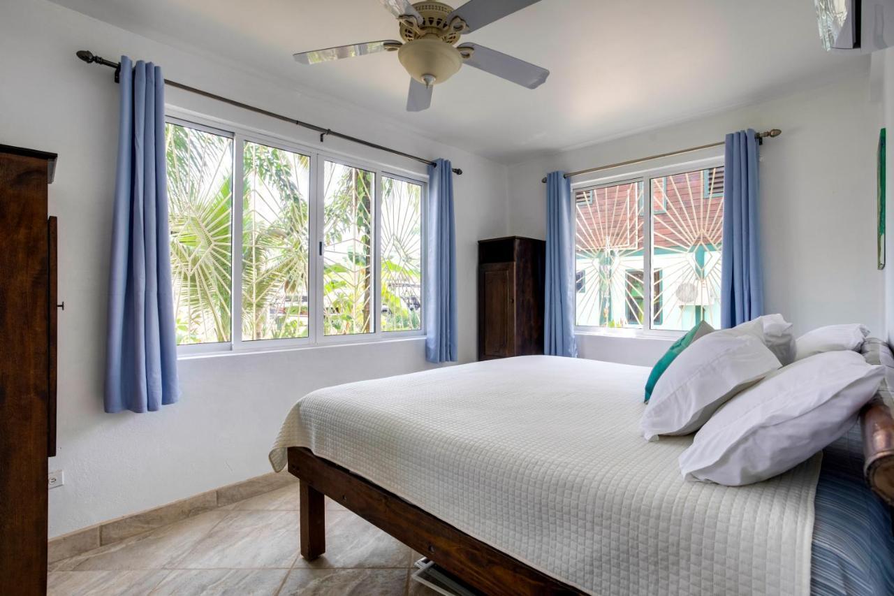 Driftwood Gardens 3*