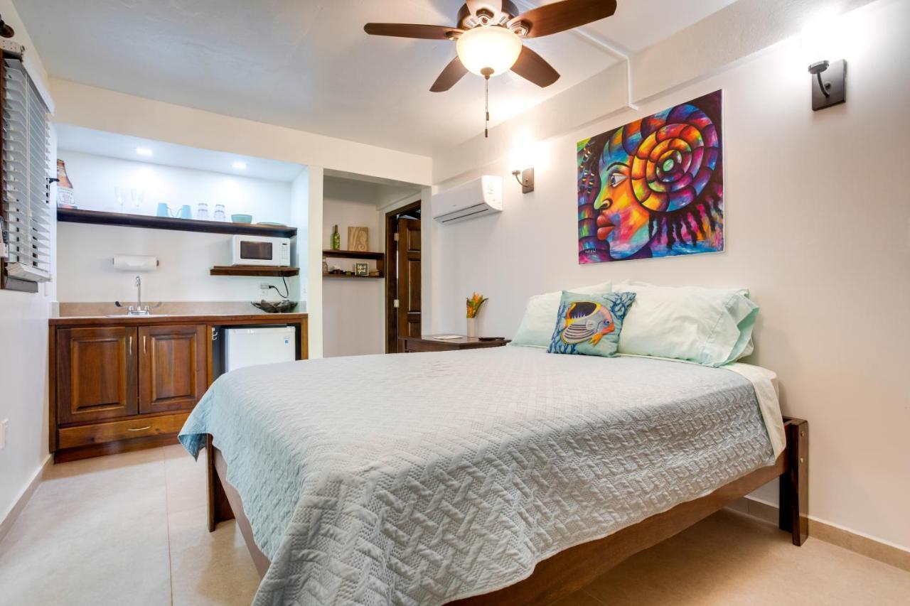 Guest house Driftwood Gardens 3*