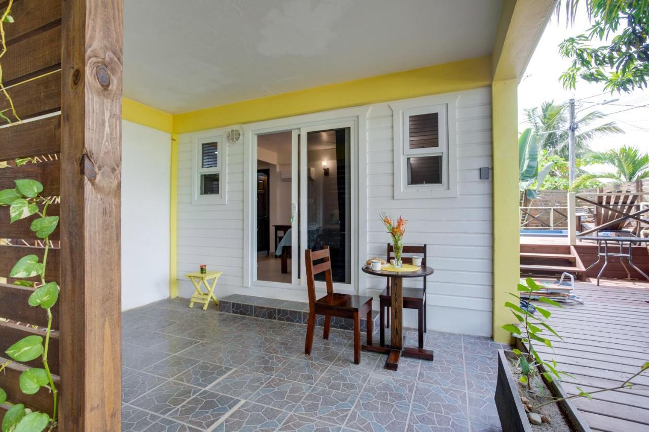 Driftwood Gardens Guest house 3*