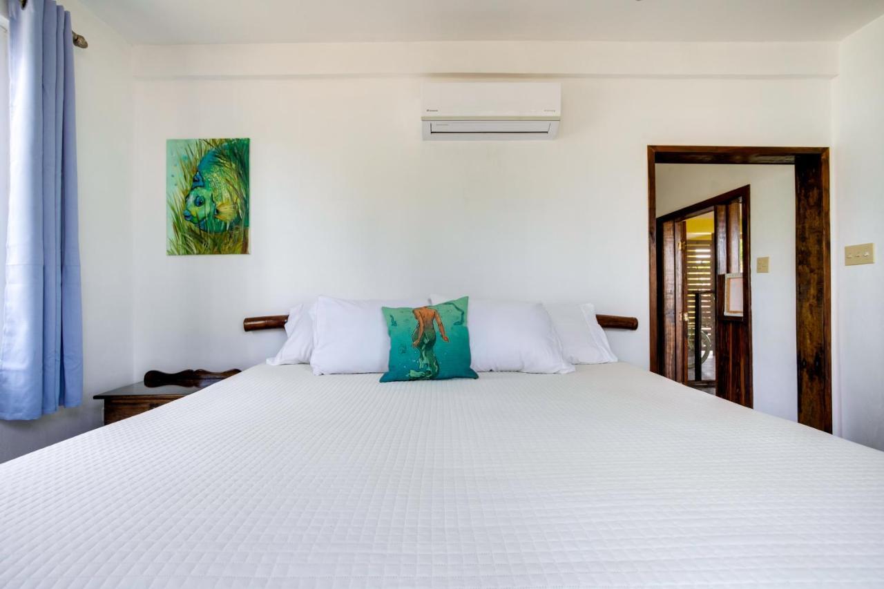 Driftwood Gardens Guest house 3*