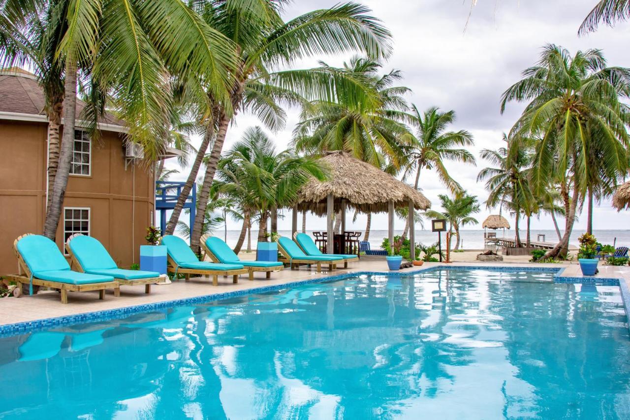 Resort White Sands Cove 3*