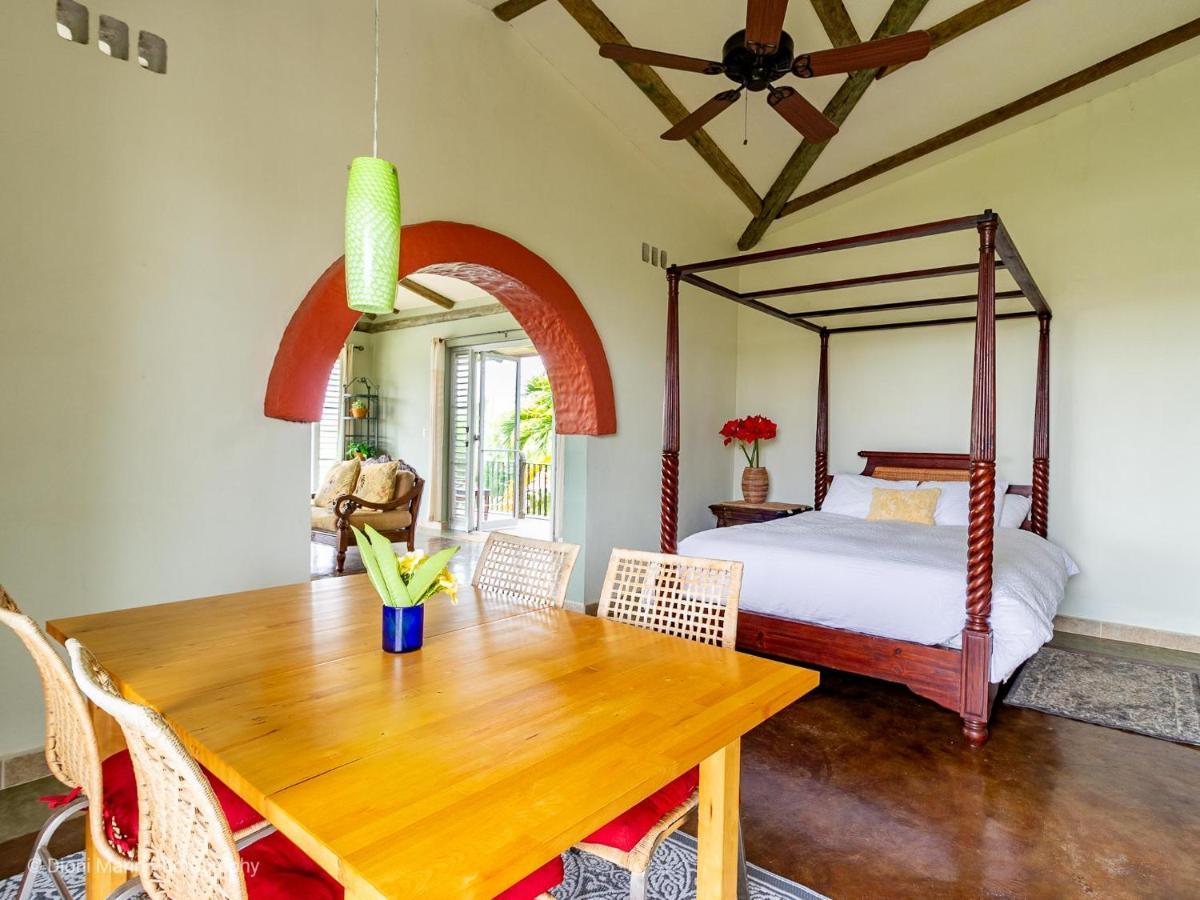 Hotel Almond Tree 5*