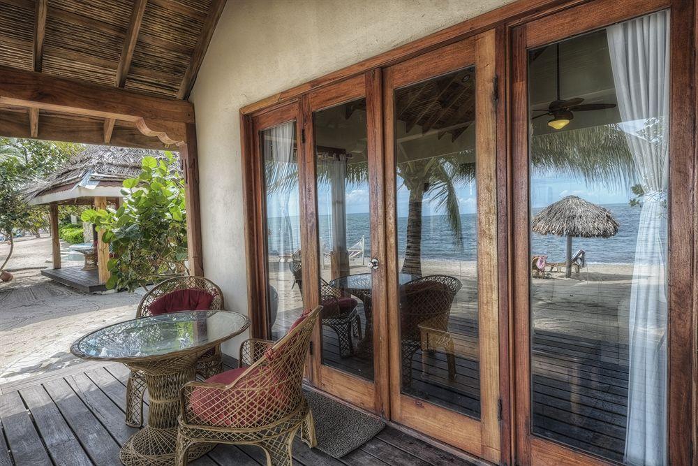 Resort Almond At Jaguar Reef 4*