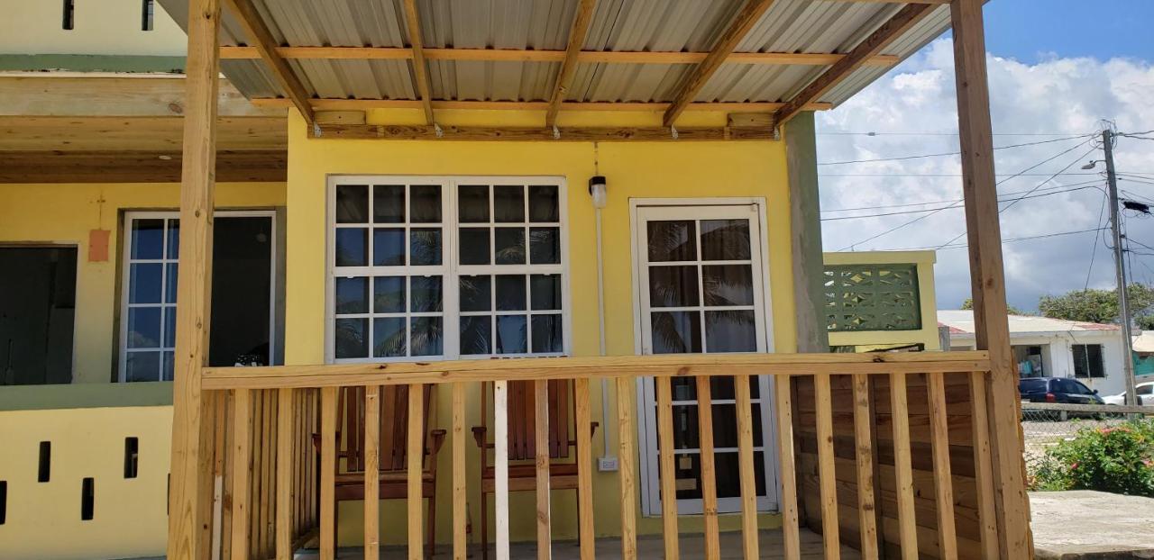 Pal's On The - Dangriga, Belize Dangriga