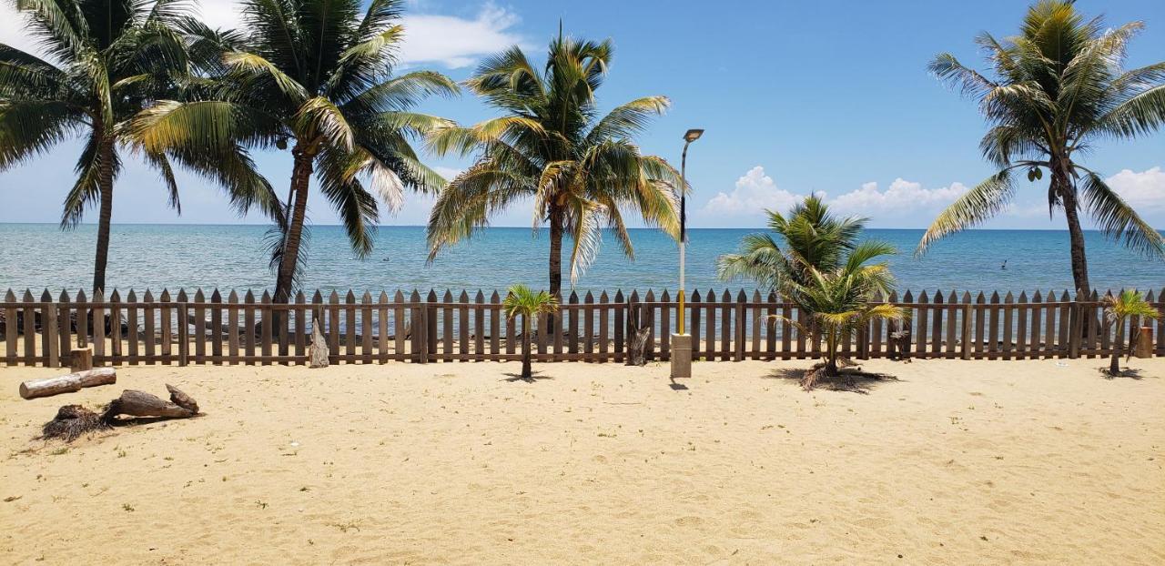 Pal's On The - Dangriga, Belize Hotel 4*