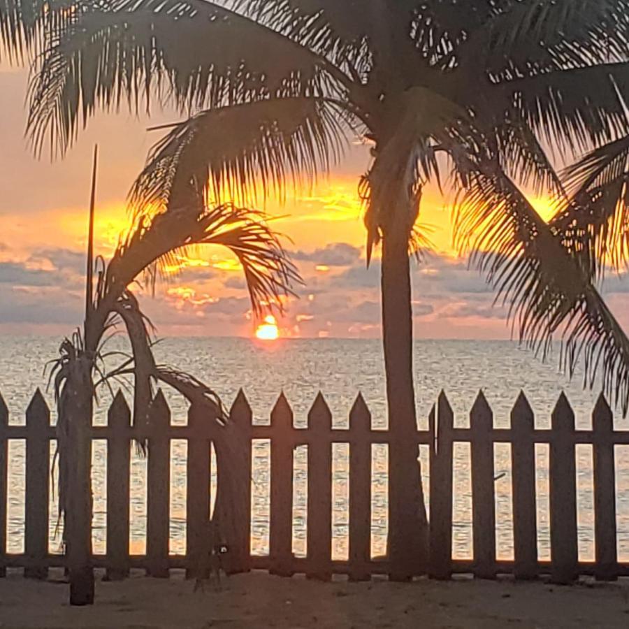 Pal's On The - Dangriga, Belize