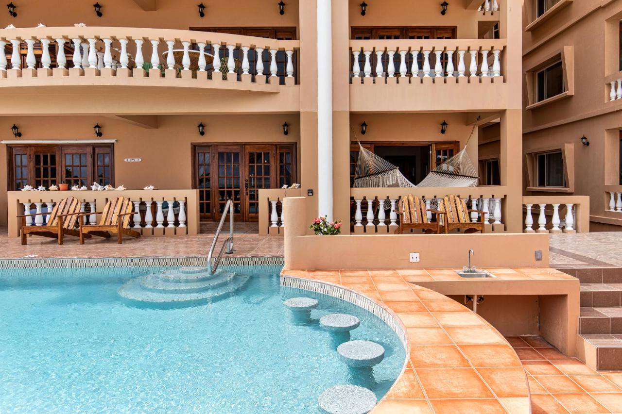 Hol Chan Reef & Resort