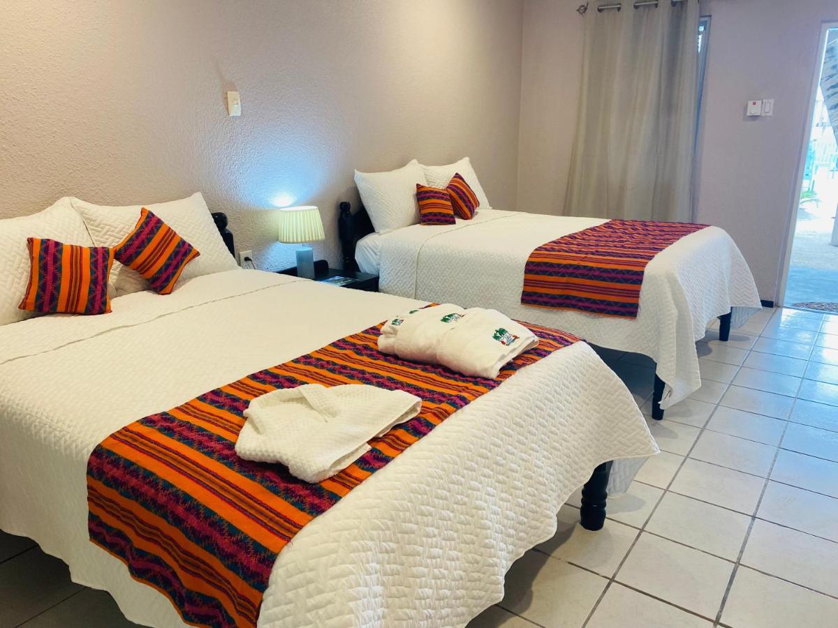 Hotel La Isla 3*