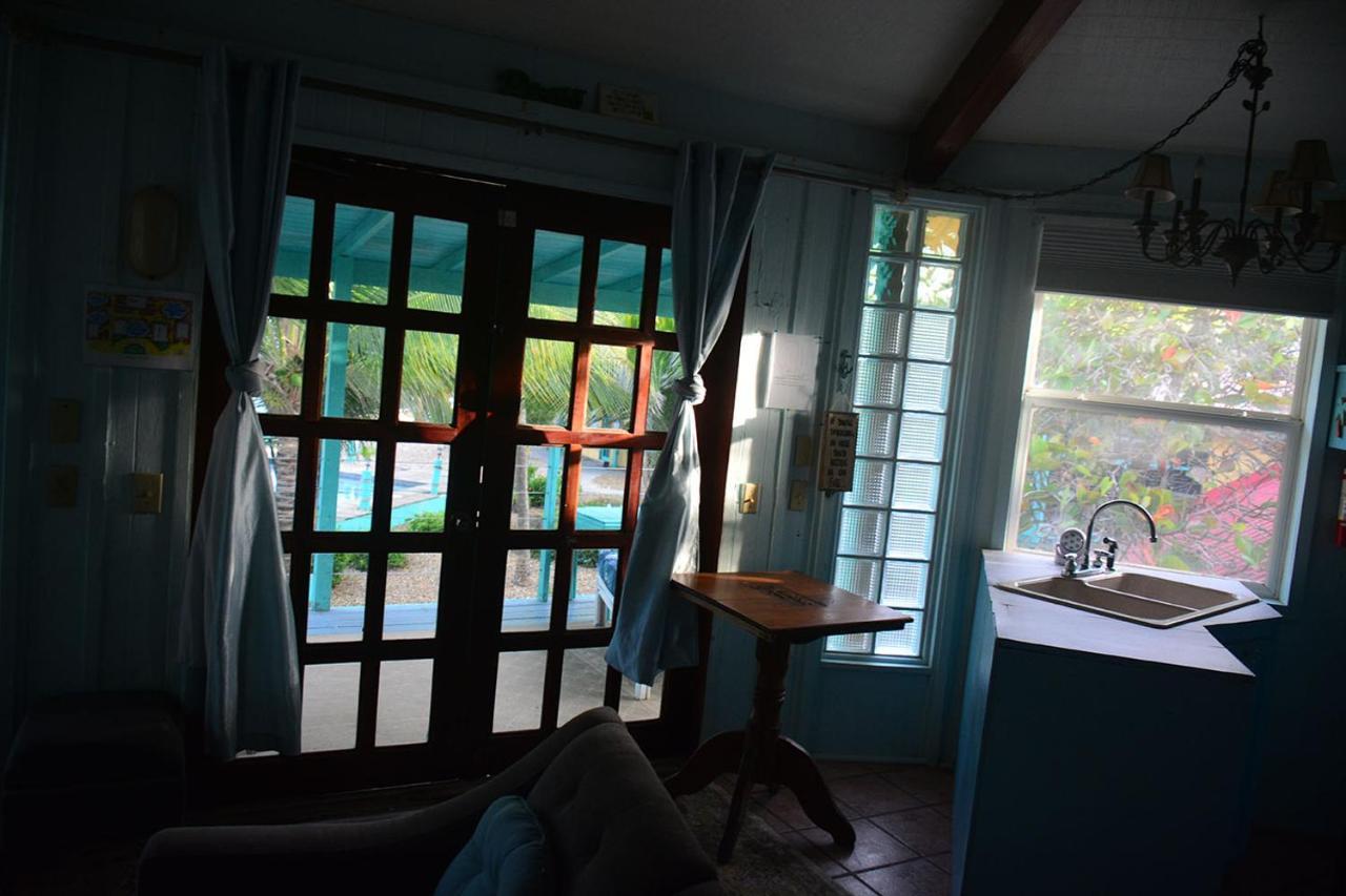Nautical 4* Placencia