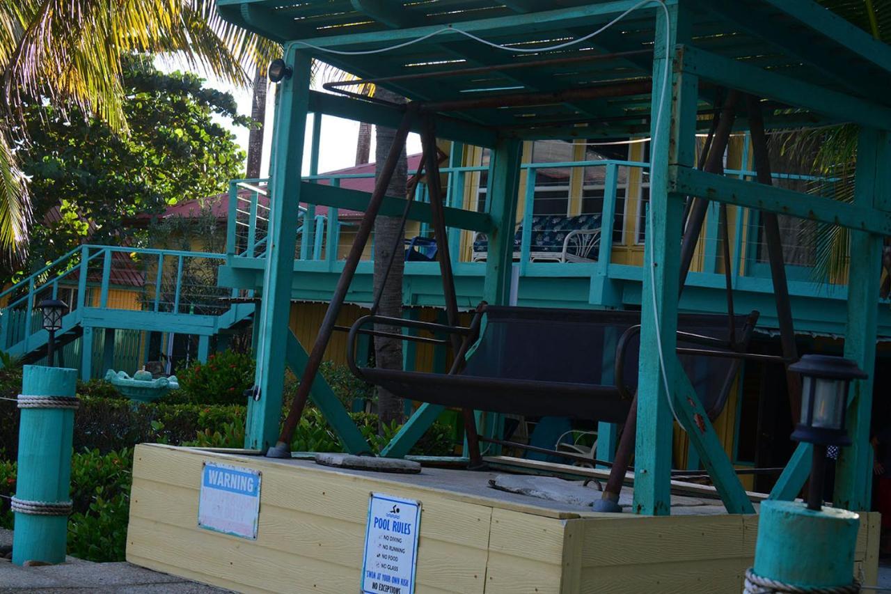Nautical Placencia