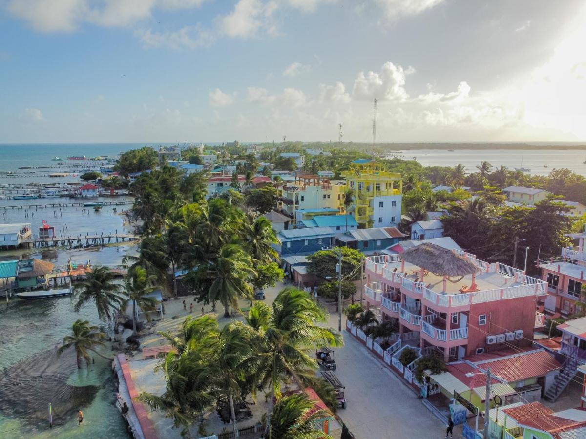 Hotel Caye Caulker Condos