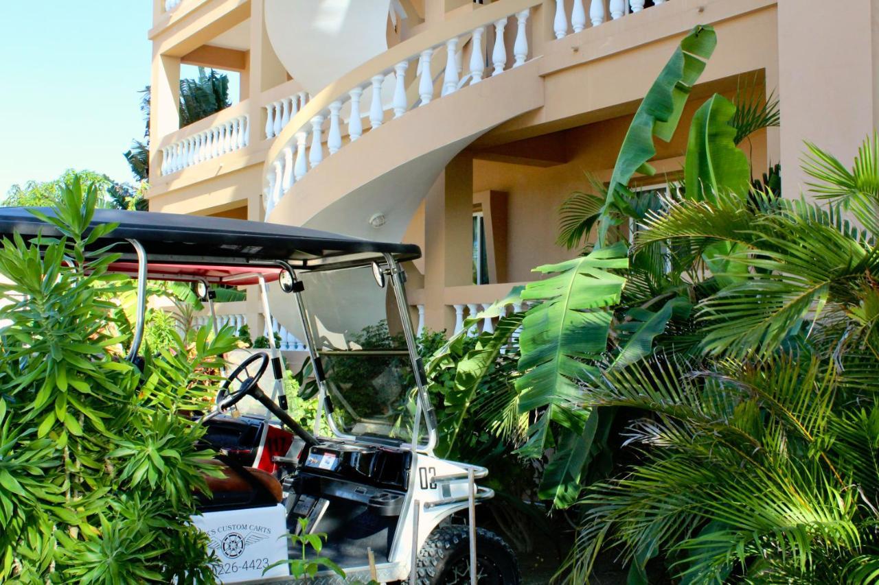 Hol Chan Reef & Resort 3*