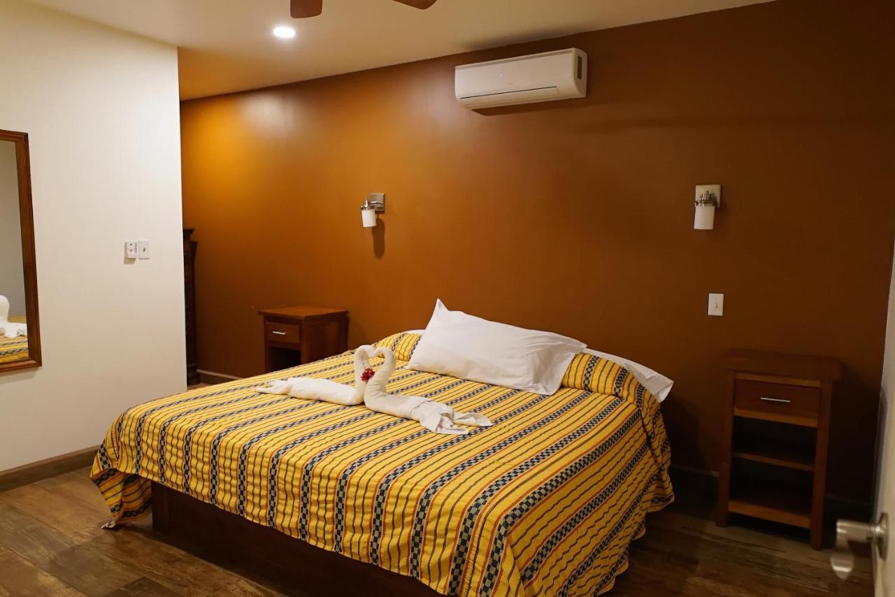 Venus Hotel 2*