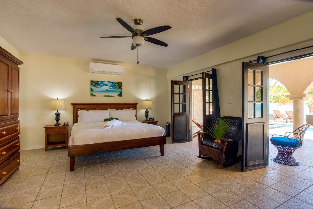 Mariposa Belize Placencia